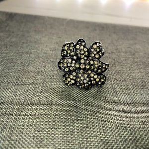 Flower gemstone statement ring